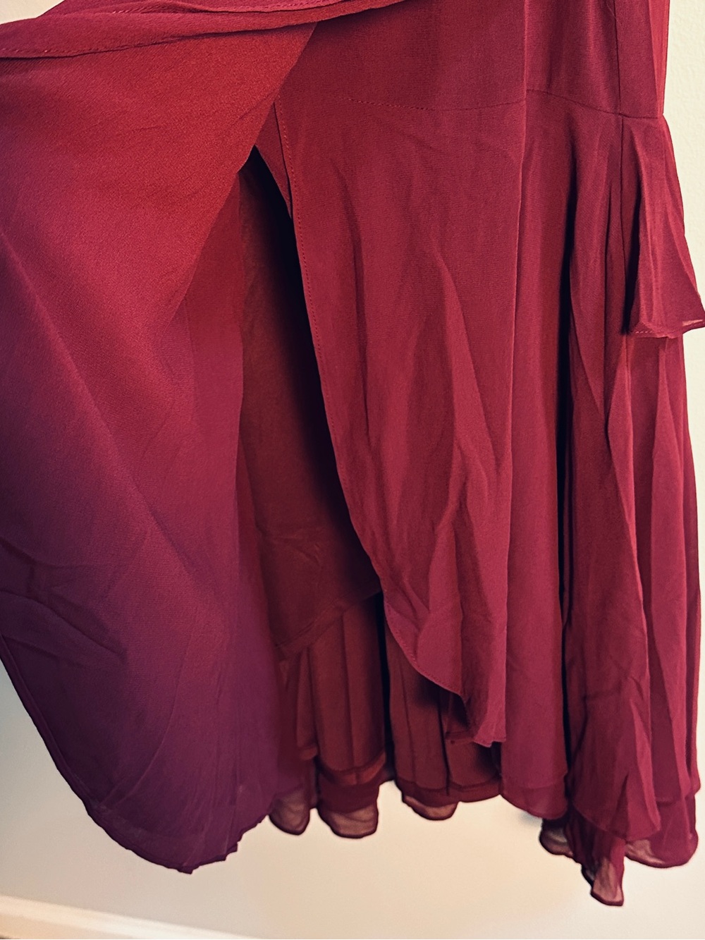 Lulu's Charming Event Burgundy Asymmetrical Ruffled Maxi Dress Small Wedding NWT - Picture 8 of 12